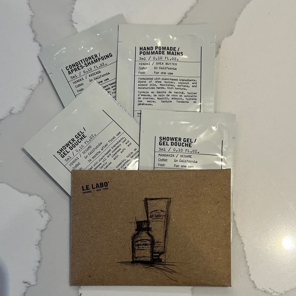 Le Labo Mini Toiletry Sachets Set - Picture 9 of 10